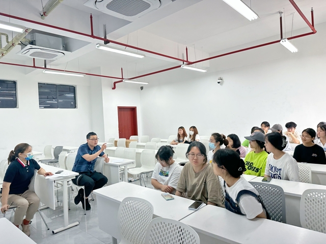 1686278166910005846.jpg 调研会现场照片2.jpg